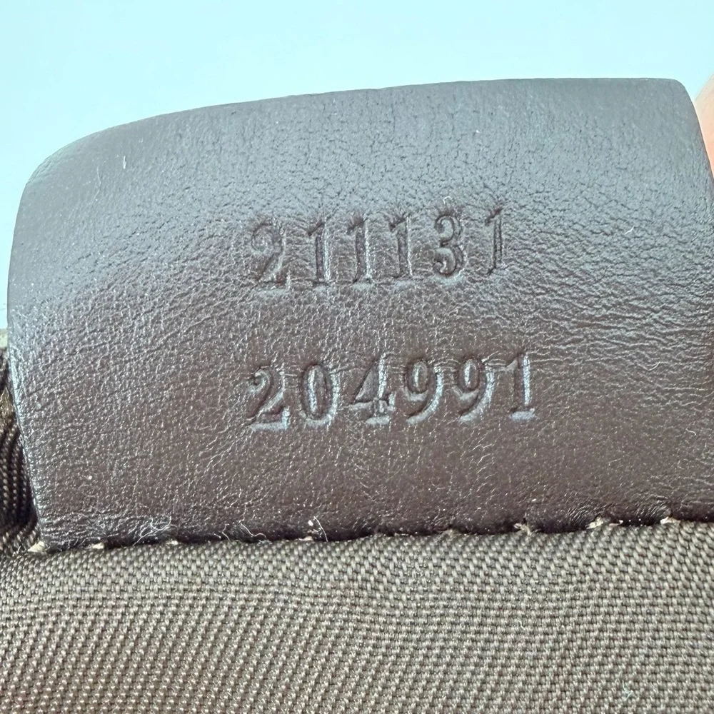 Gucci GG Supreme Baby Diaper Messenger Bag FLAWS